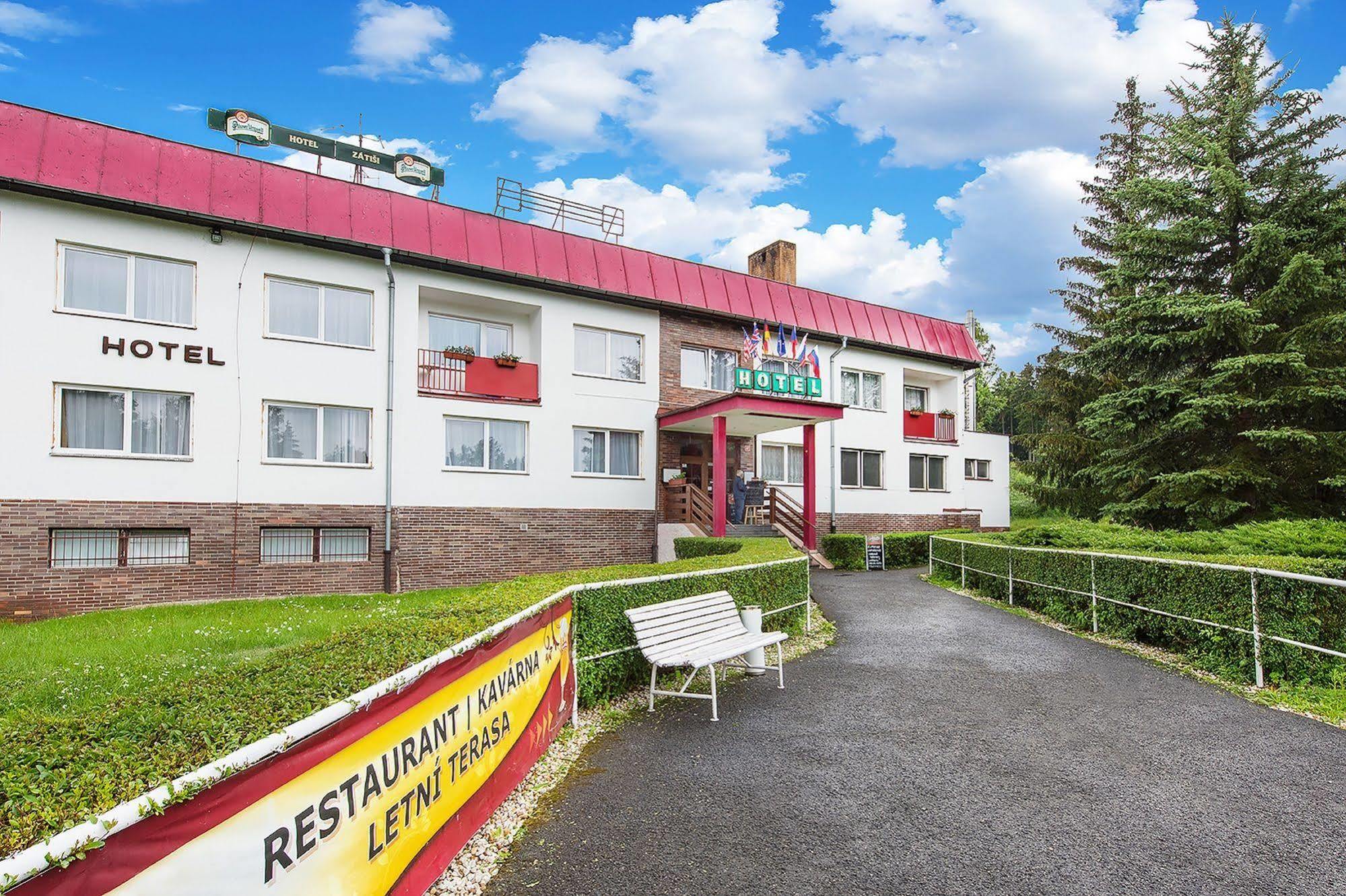 Hotel Zatisi Františkovy Lázně Extérieur photo